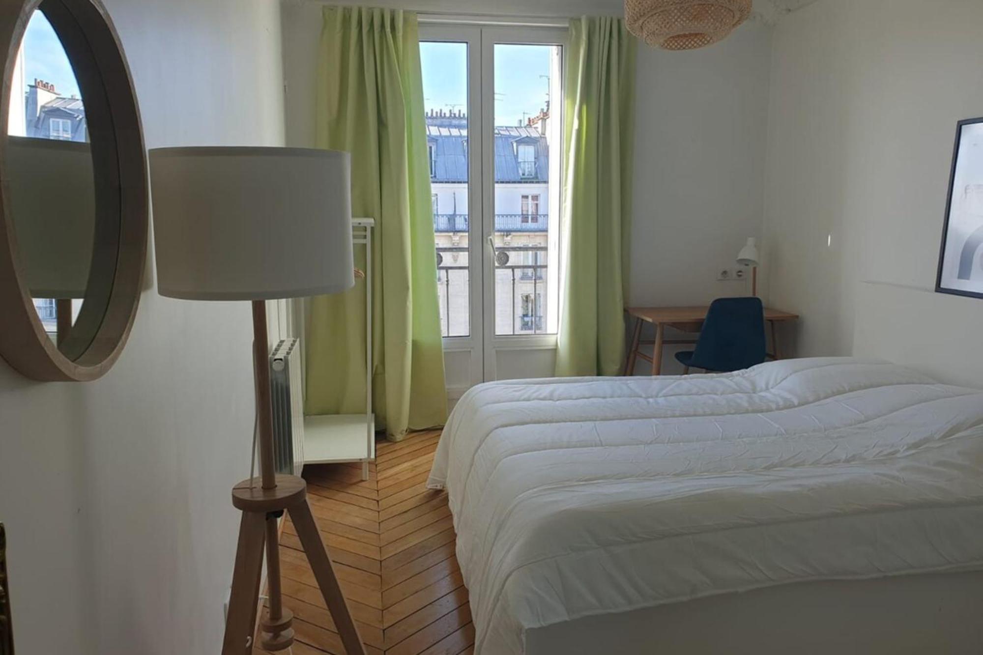 Flexliving - - Voltaire Paris